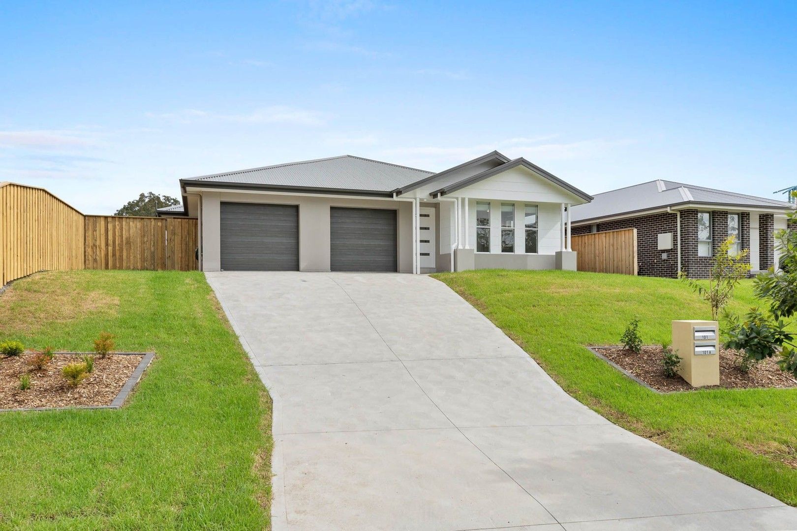 2 bedrooms House in 101a Crossing Street BELLBIRD NSW, 2325