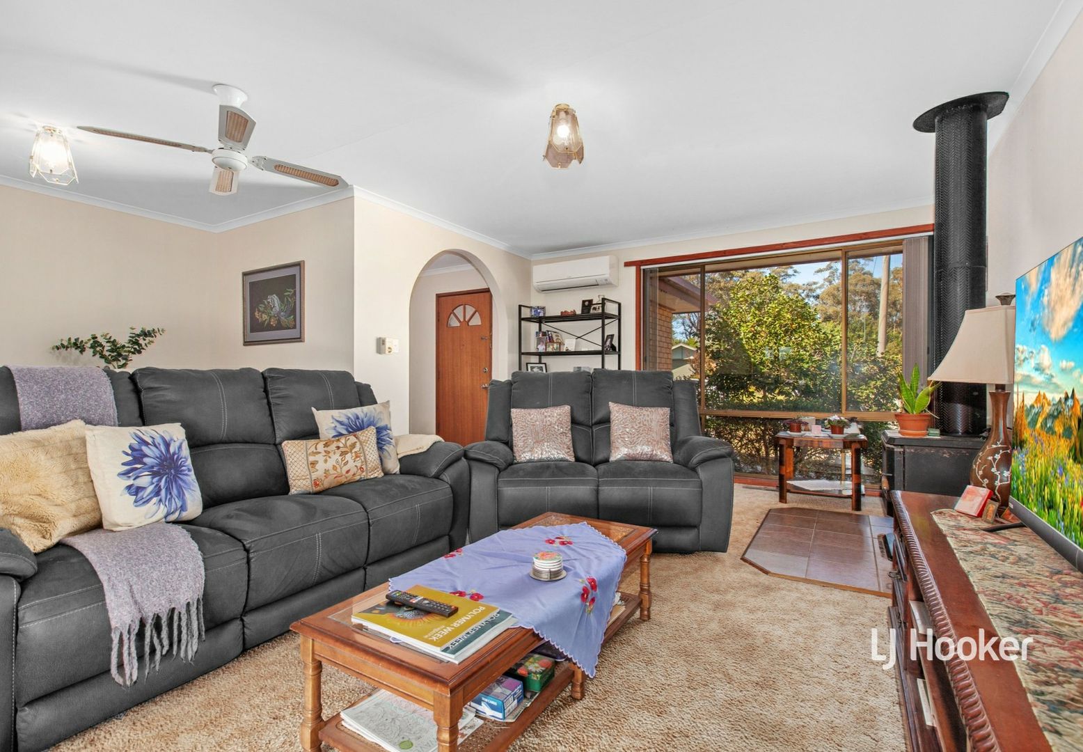 11 Mylson Avenue, Broadford VIC 3658, Image 1