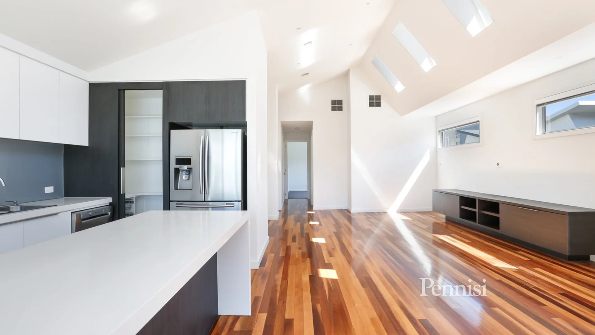 Additional image 3 of 2 Sunset Dr, Williamstown VIC 3016