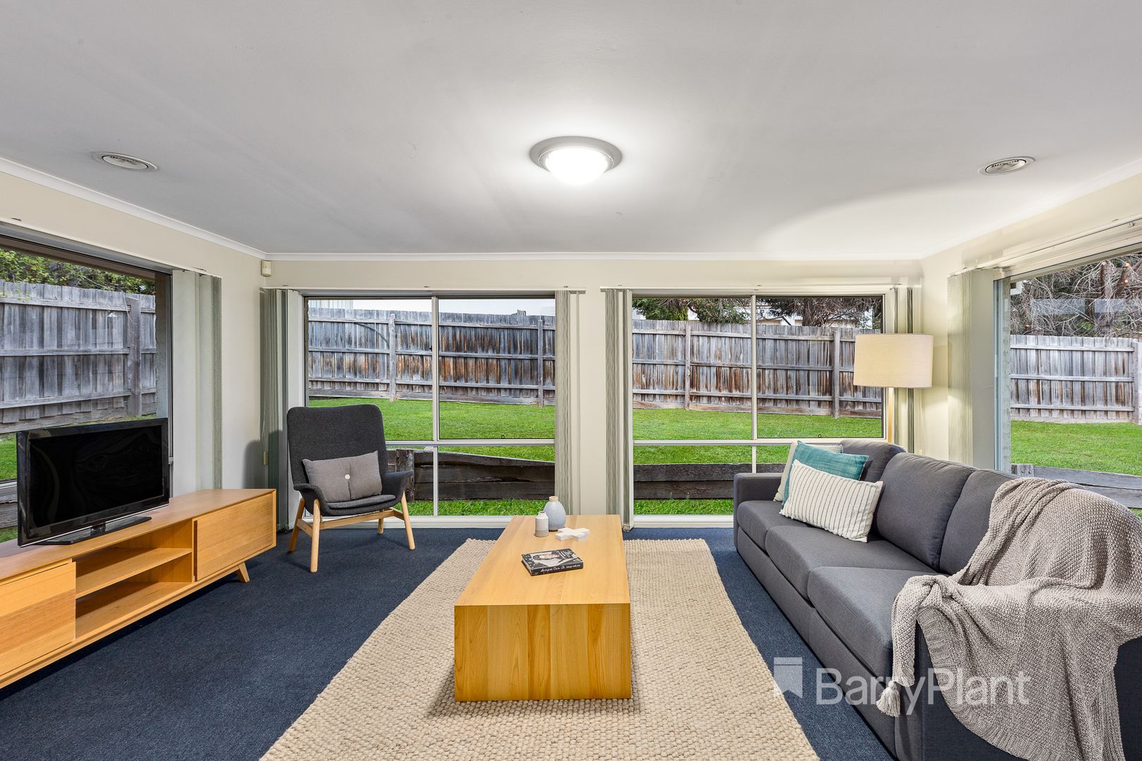 25 Johns Grove, Doncaster East VIC 3109, Image 1