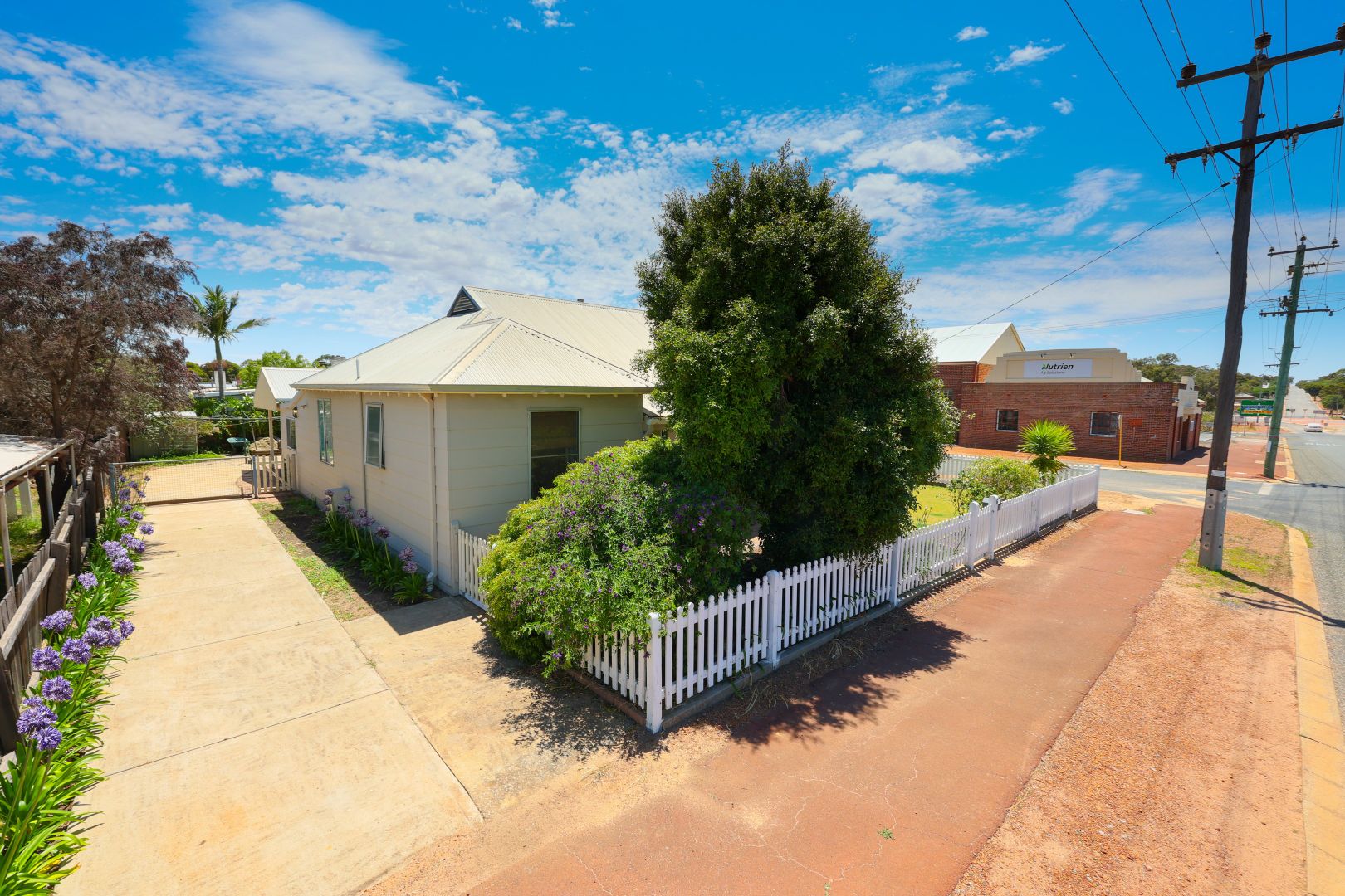 6 Forrest Street, Narrogin WA 6312, Image 2