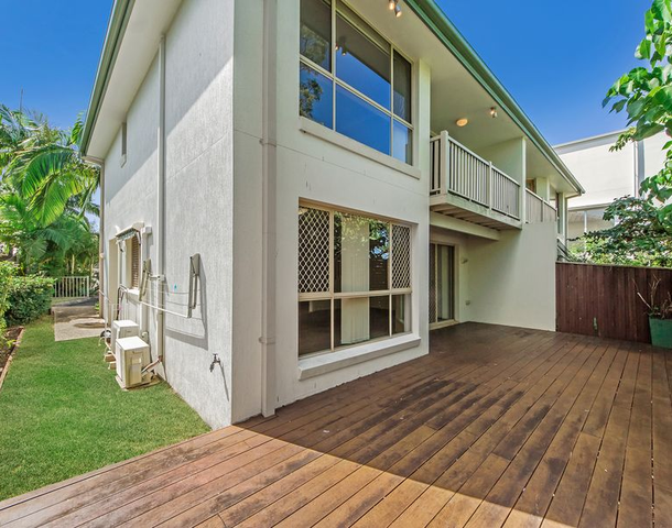 3/50 Blake Street, Southport QLD 4215