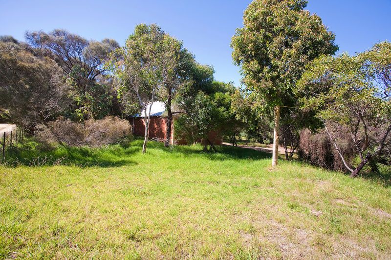 2/20 Anderson Street, Aireys Inlet VIC 3231, Image 2