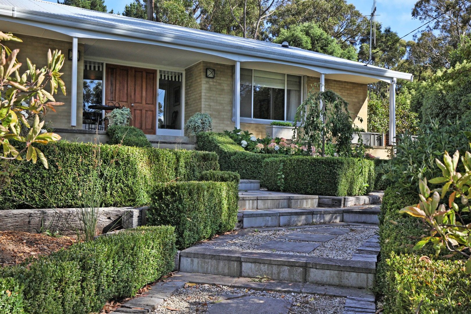 2 Julie Court Woodend VIC 3442 Domain