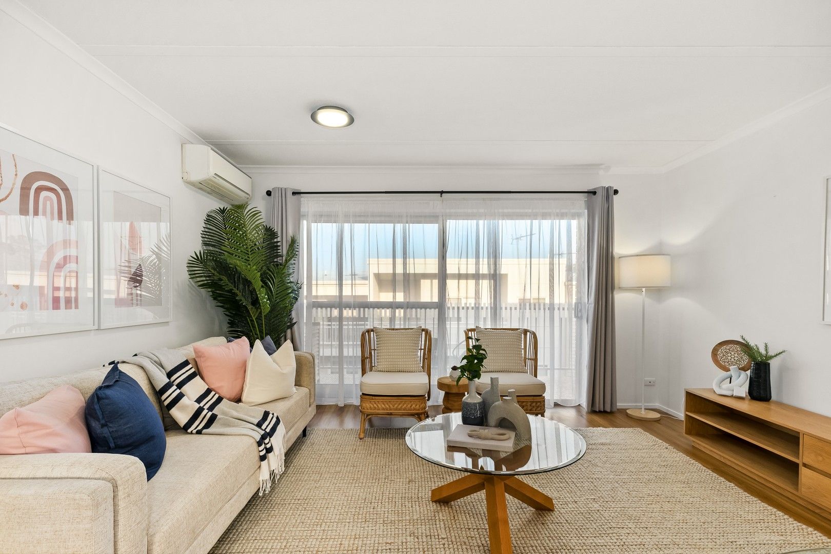 2 bedrooms Apartment / Unit / Flat in 6/671-675 Wynnum Road MORNINGSIDE QLD, 4170