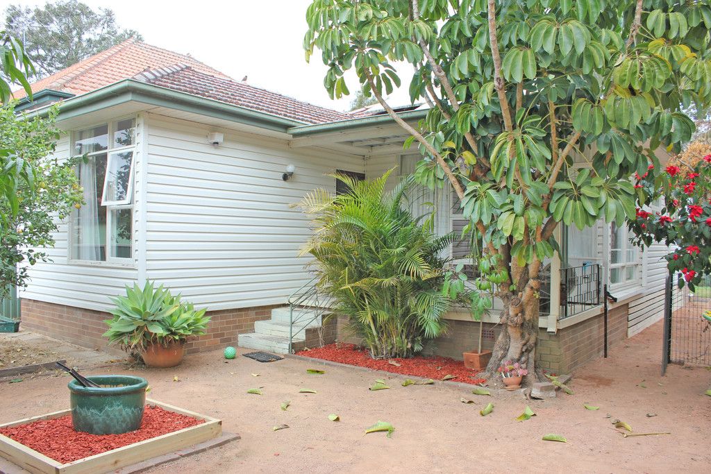 4 Riverside Road, Lansvale NSW 2166