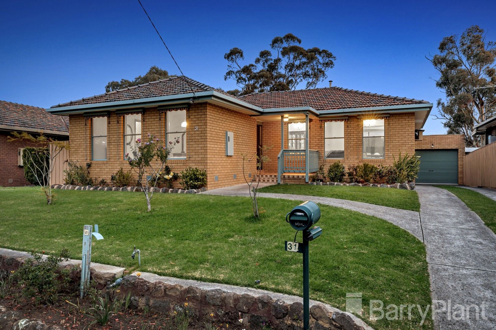 3 bedrooms House in 31 Janet Crescent BUNDOORA VIC, 3083