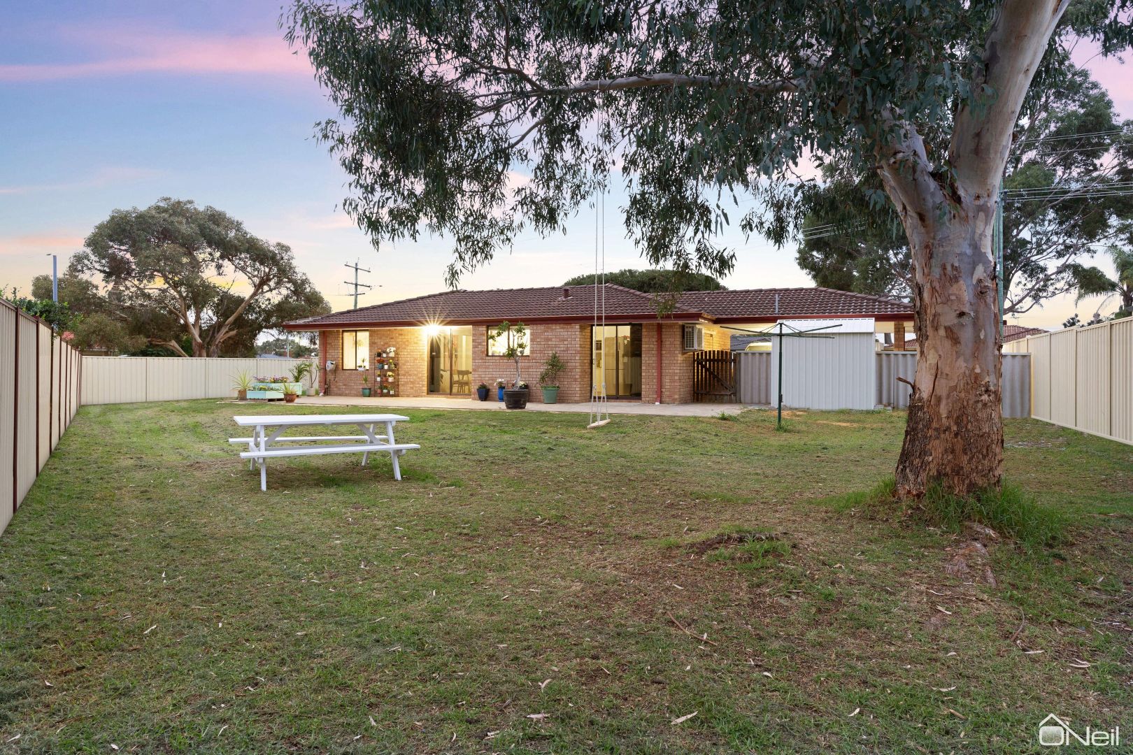 37 Chidzey Drive, Seville Grove WA 6112, Image 2