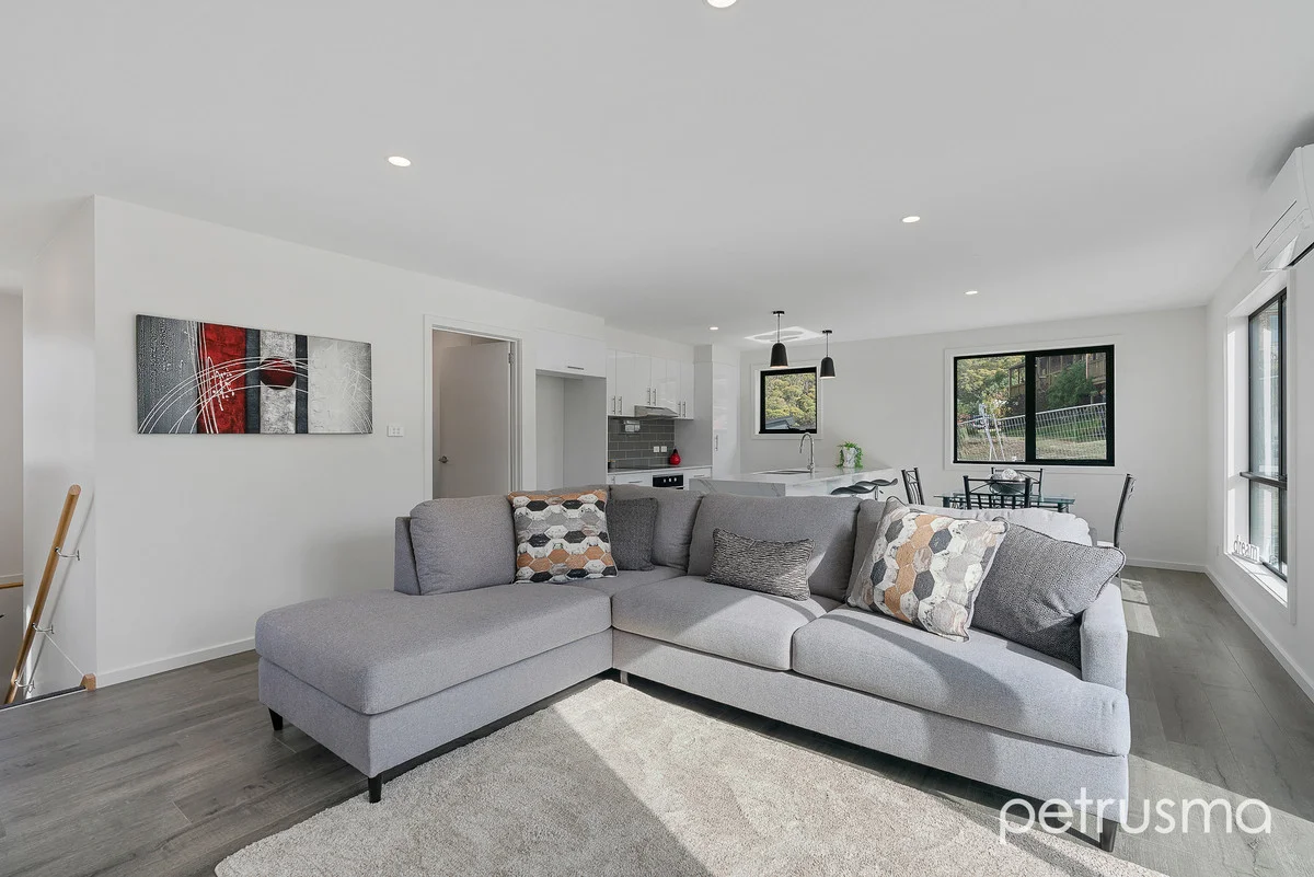 Additional image 5 of 2/21 Napier Street, Geilston Bay TAS 7015