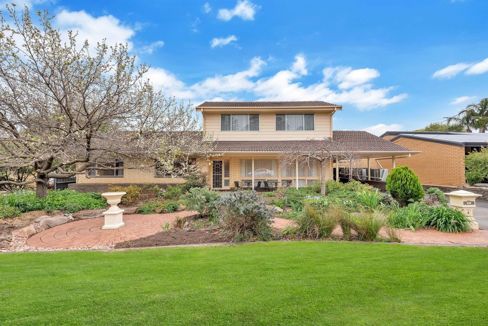 4 Toorak Avenue, Bellevue Height Property History & Address Research