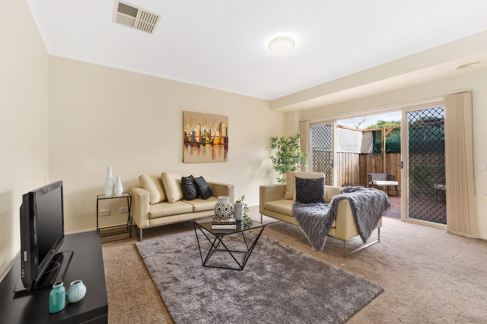 2/129 Mountain View Road, Briar Hill VIC 3088, Image 1