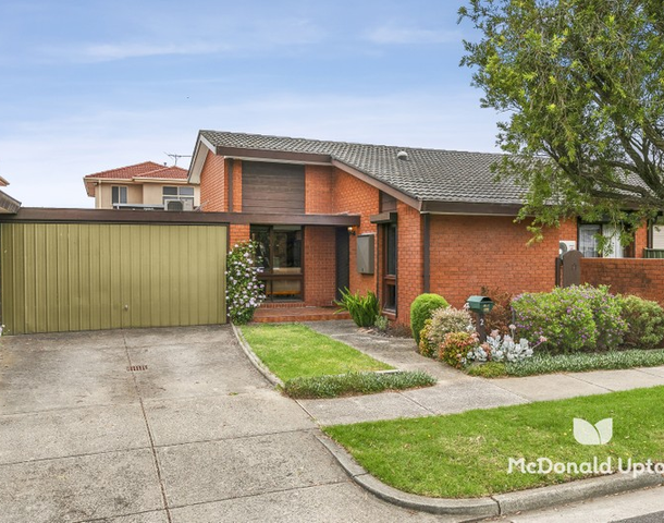 2/32 Watt Avenue, Oak Park VIC 3046