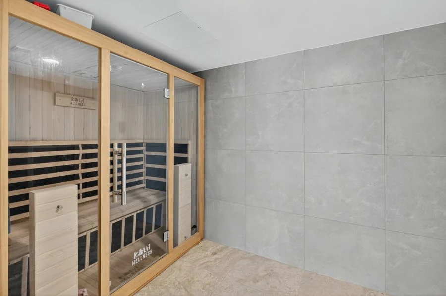 Additional image 14 of 3A/2 Riverview Parade, Surfers Paradise QLD 4217