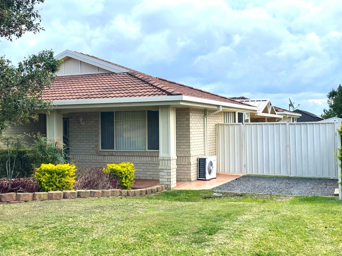 9 Vulcan Pl, Hamlyn Terrace NSW 2259 House For Rent Domain