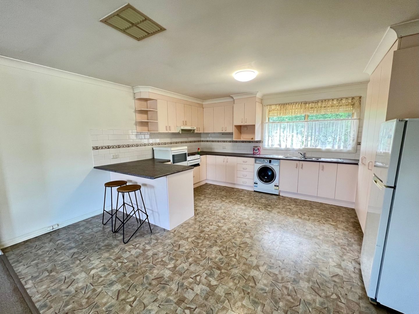 278 Sheridan, Gundagai NSW 2722 House For Rent 350 Domain