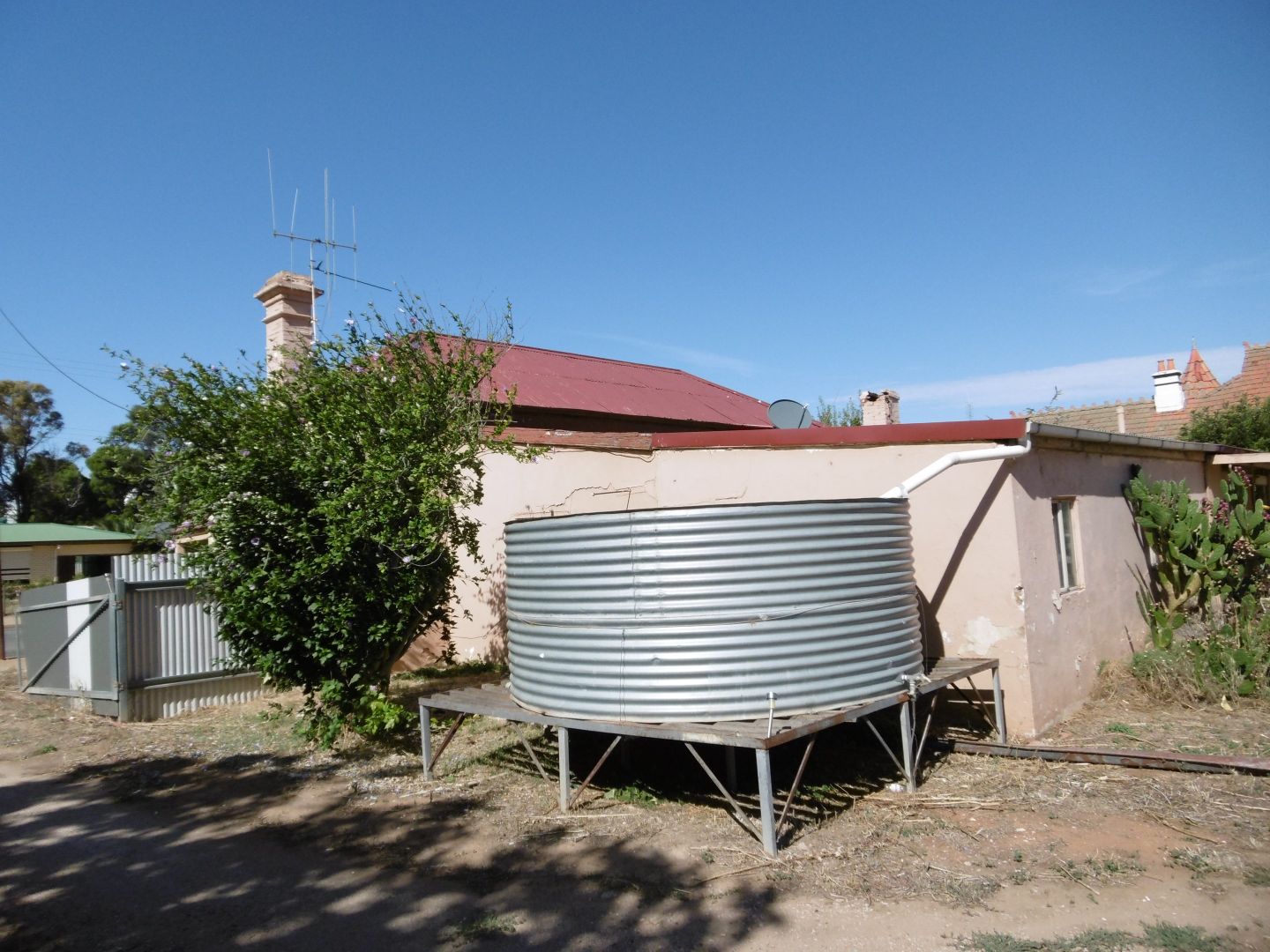 3 Dutton St, Jamestown SA 5491, Image 2