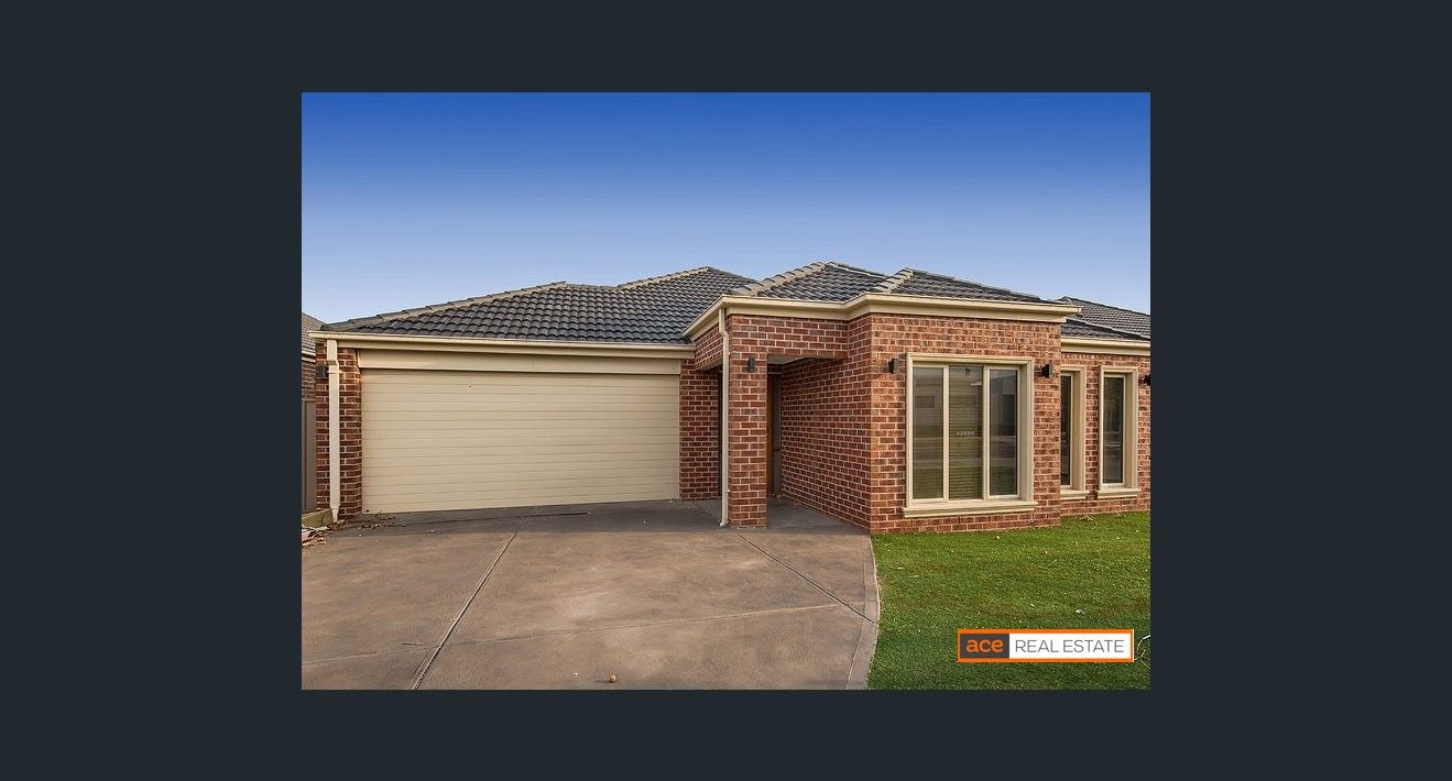 4 bedrooms House in 11 Lancefield Drive CAROLINE SPRINGS VIC, 3023