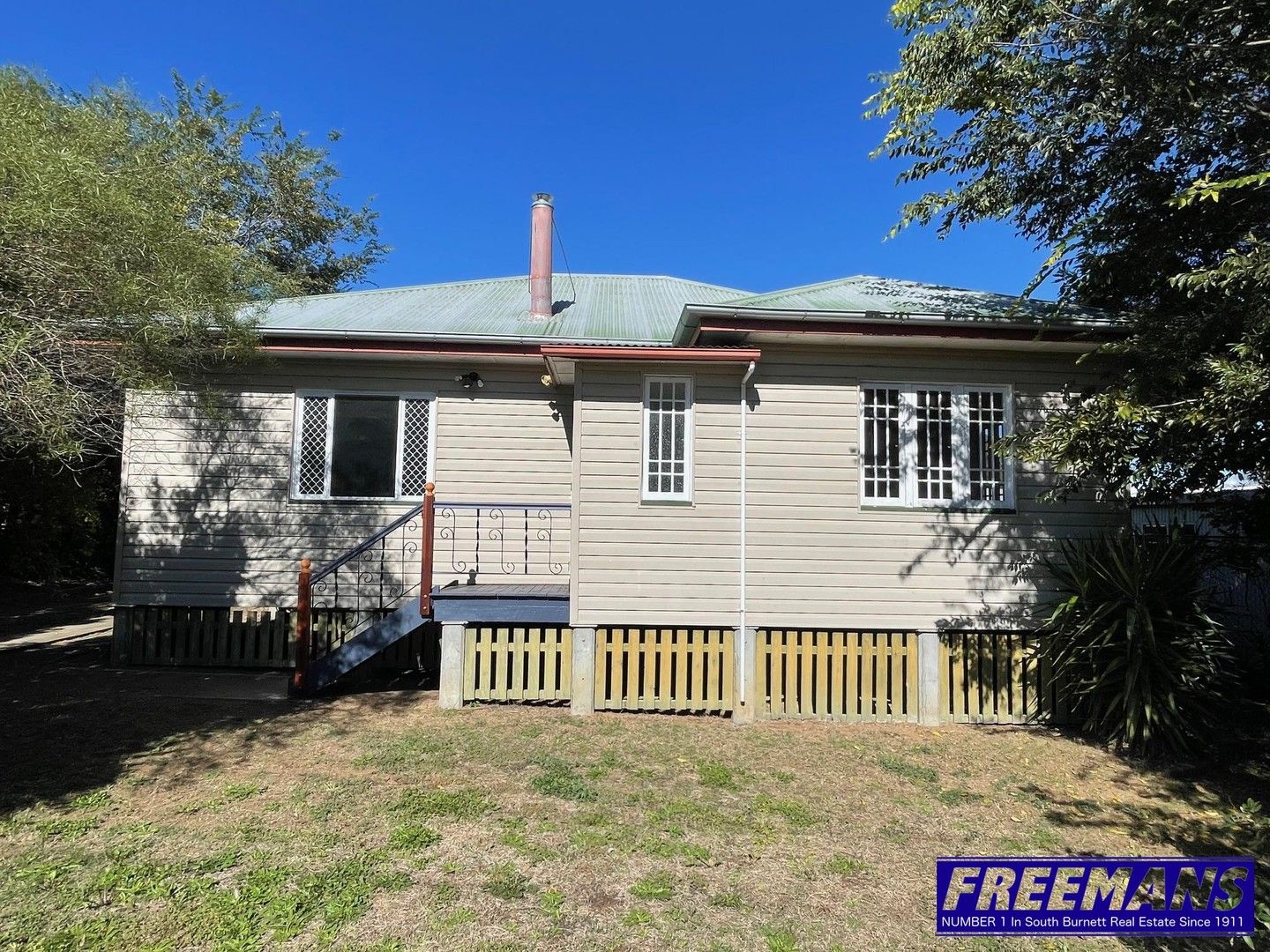 10 Bunker Avenue, Nanango QLD 4615, Image 0