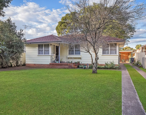 121 Southee Road, Hobartville NSW 2753