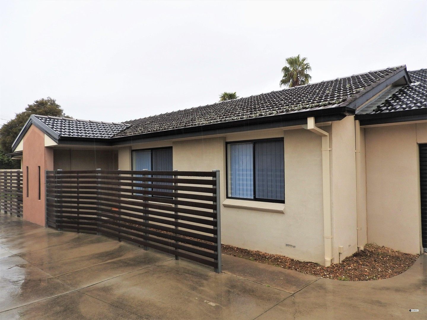 2 bedrooms Apartment / Unit / Flat in 2/433 Parnall Street LAVINGTON NSW, 2641