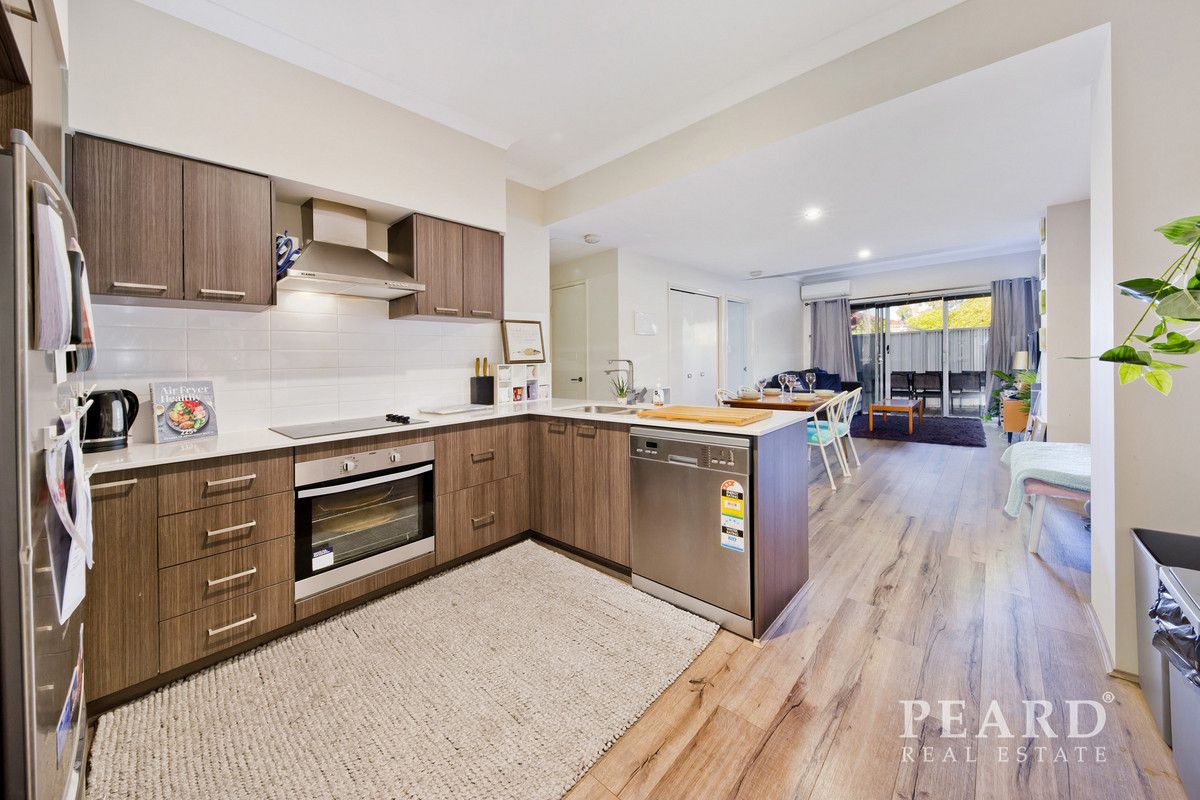 2 bedrooms Apartment / Unit / Flat in 6/338 Belgravia Street CLOVERDALE WA, 6105