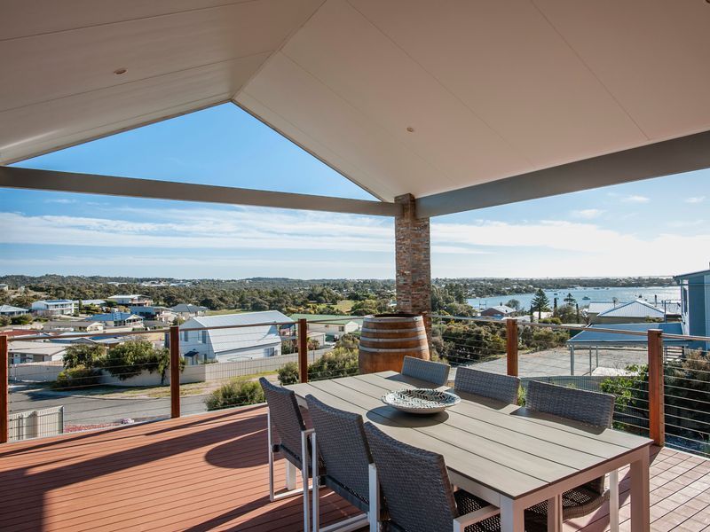 8 Sophie Crescent, Coffin Bay SA 5607, Image 1