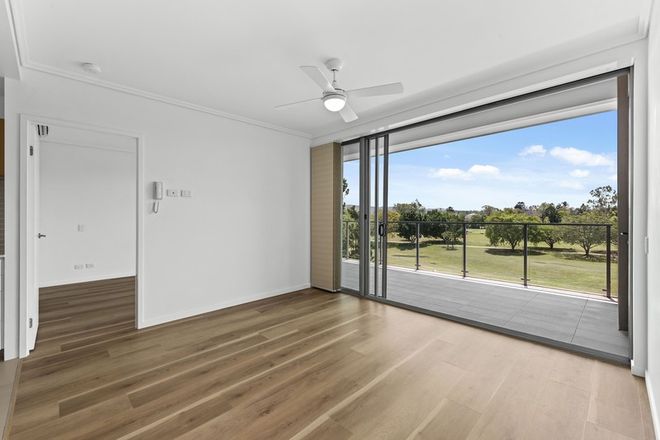 245/20 Egmont Street Sherwood 4075 - Image 4