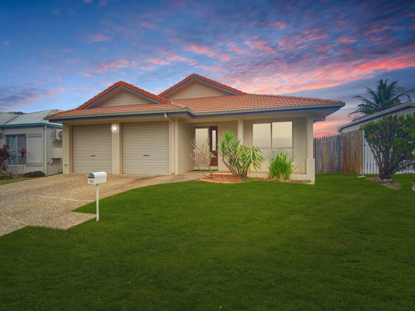 Primary image of 13 Scholars Pl, Douglas QLD 4814