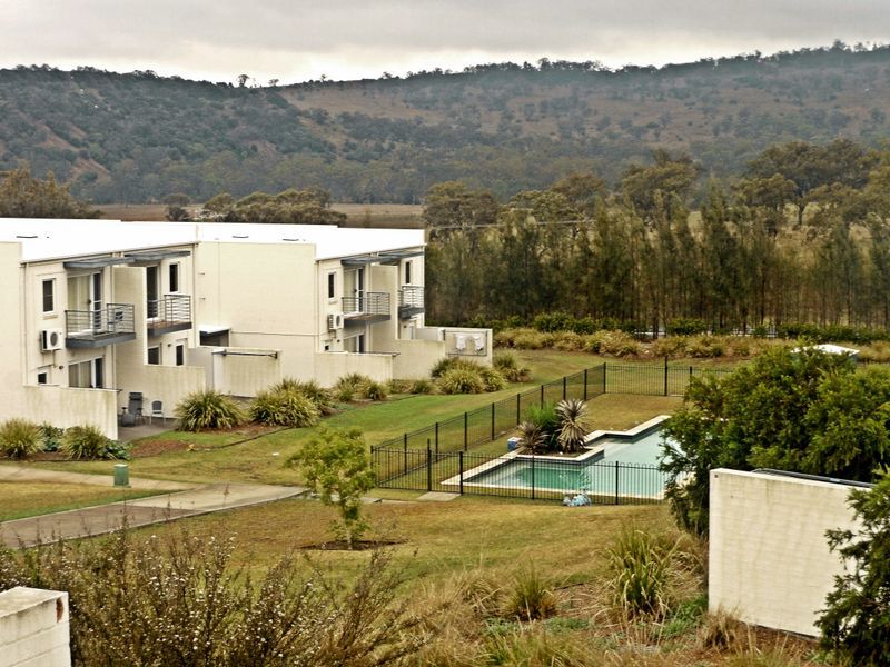 2 bedrooms Villa in 18/15 Lofberg Court MUSWELLBROOK NSW, 2333