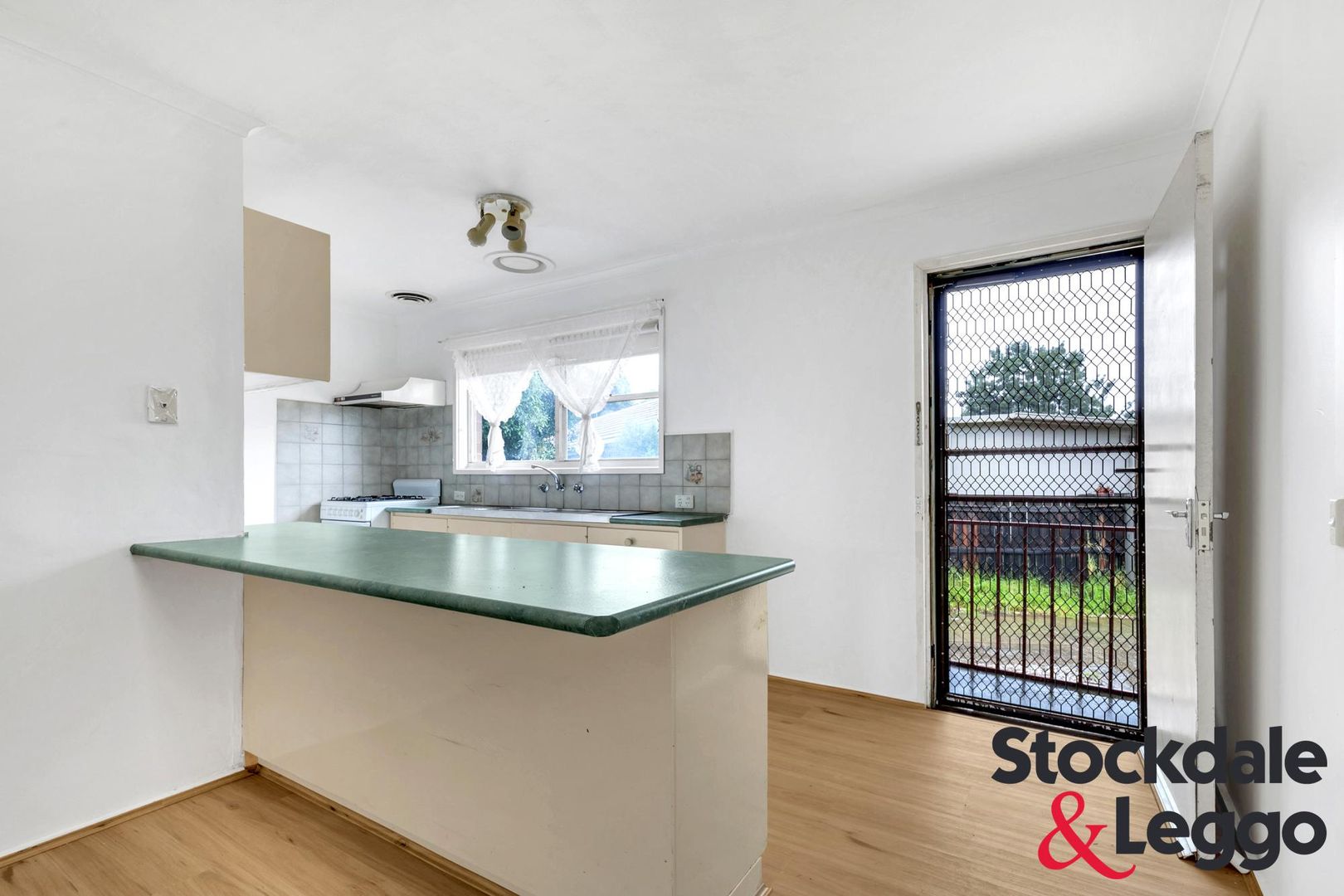 1 & 2/4 Evans Court, Bacchus Marsh VIC 3340, Image 2