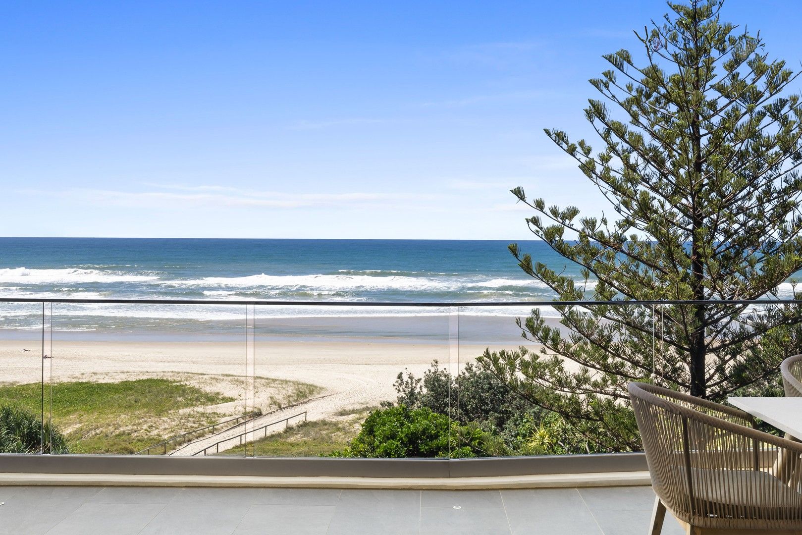 4 bedrooms Apartment / Unit / Flat in 3/19 Broadbeach Boulevard BROADBEACH QLD, 4218