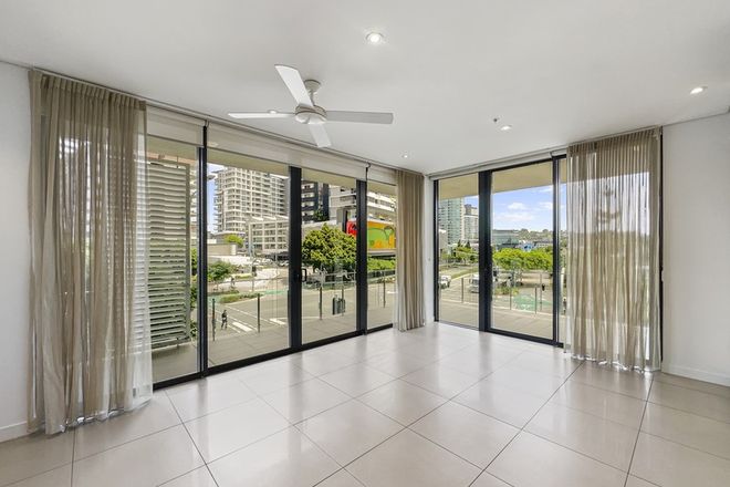 Picture of 1026/33 Remora Road, HAMILTON QLD 4007