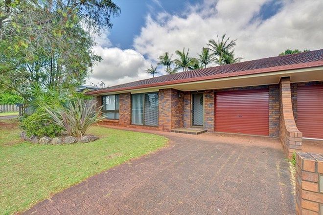 Picture of 2/3 Oliver Avenue, GOONELLABAH NSW 2480