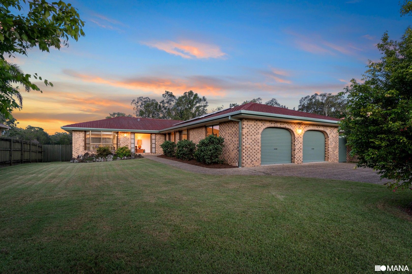 4 bedrooms House in 5 Terrara Court OCEAN SHORES NSW, 2483