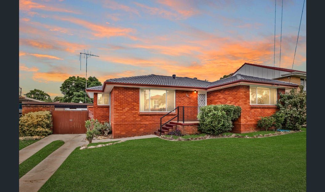 3 bedrooms House in 35 Arnold Avenue ST MARYS NSW, 2760