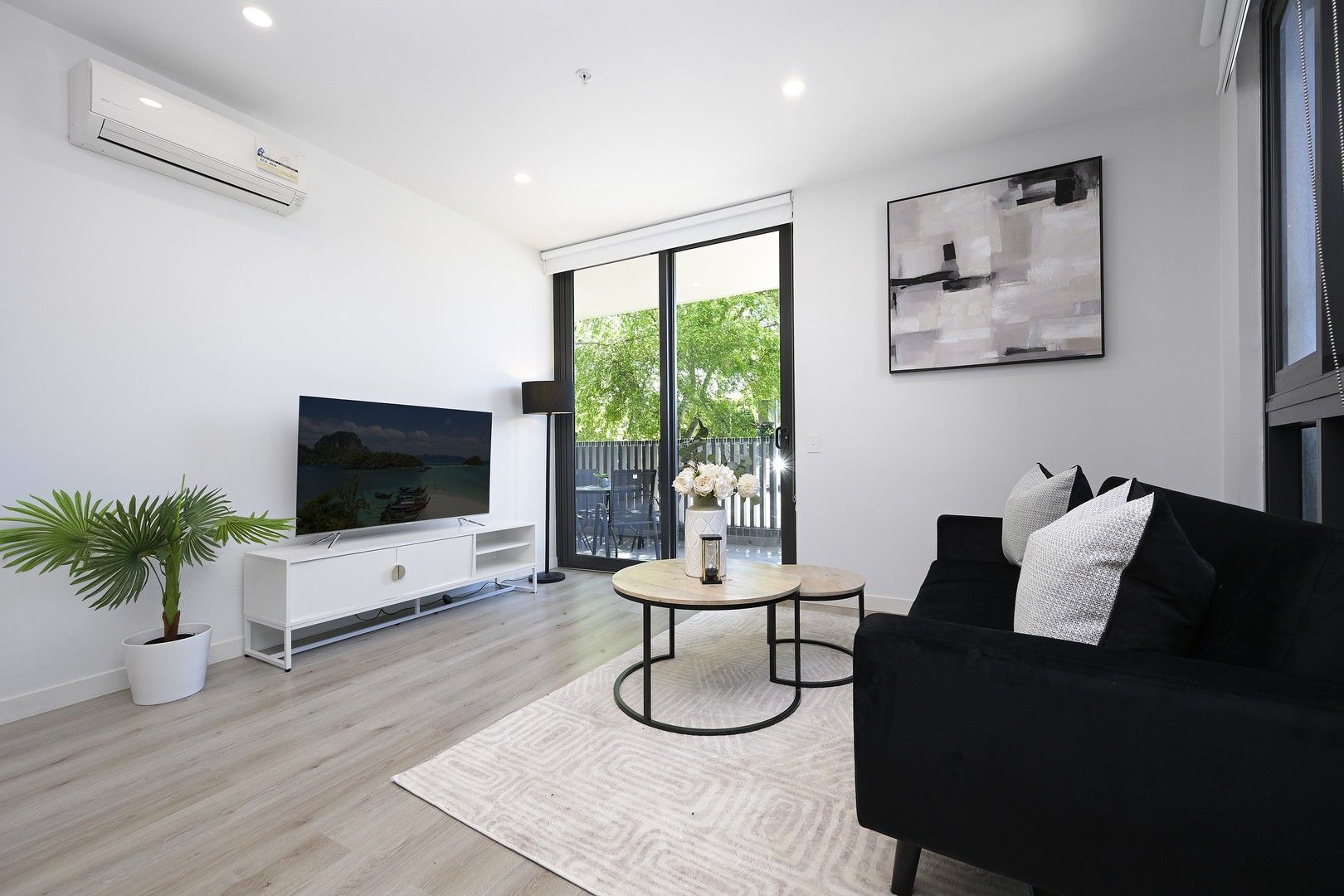 2 bedrooms Apartment / Unit / Flat in 107/10 Aviators Way PENRITH NSW, 2750