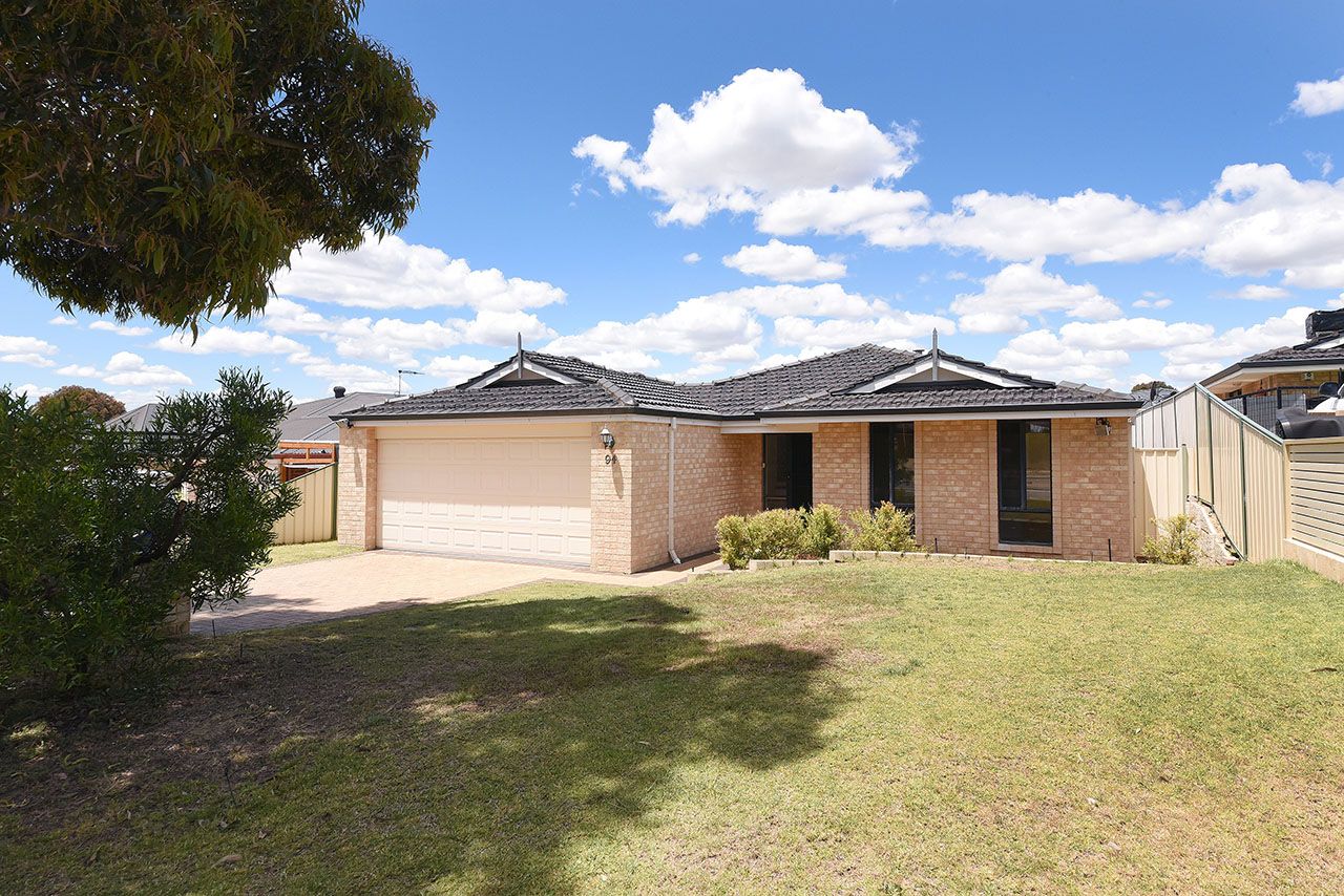 94 Roxburgh Circle, Kinross WA 6028, Image 1