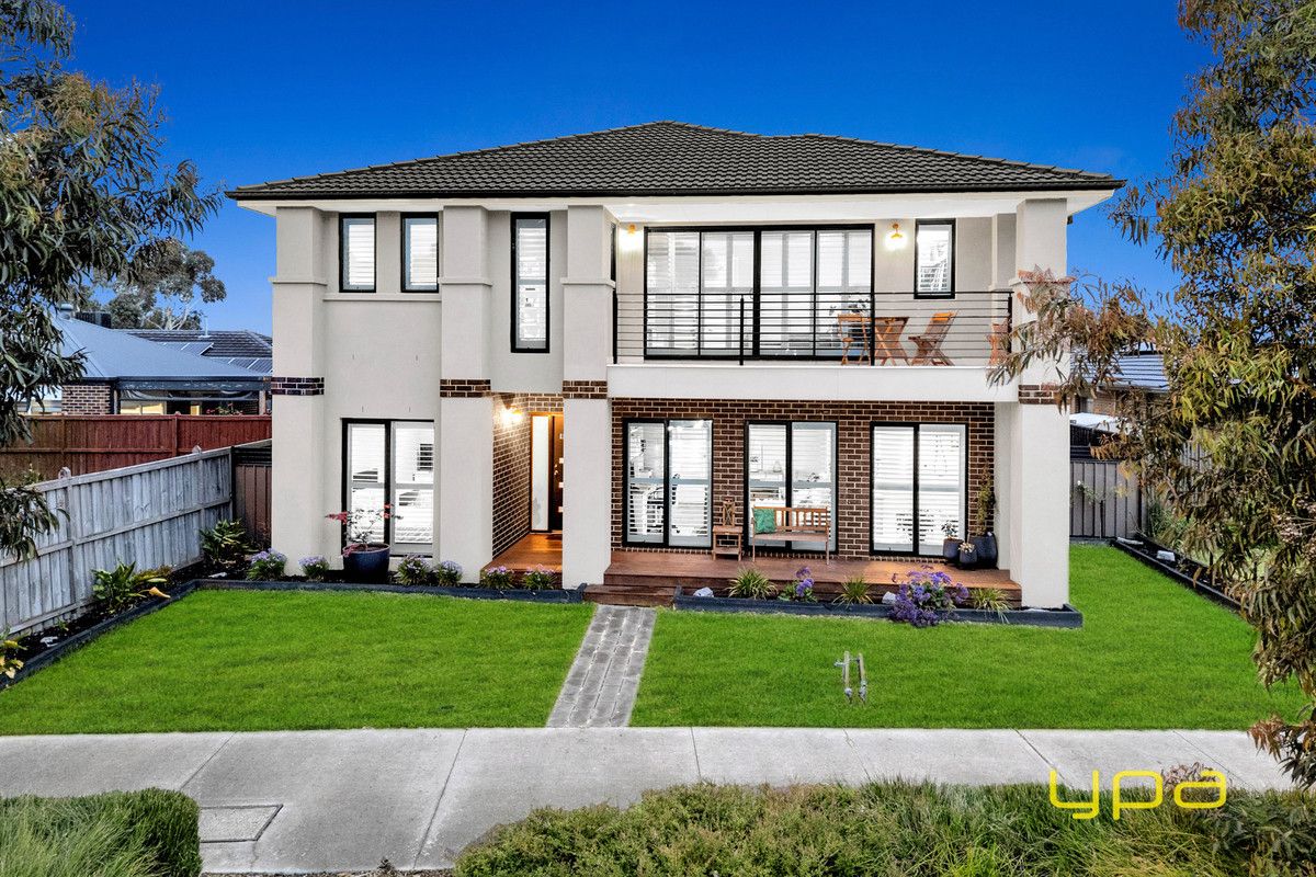 6 bedrooms House in 27 Bridge Road OFFICER VIC, 3809