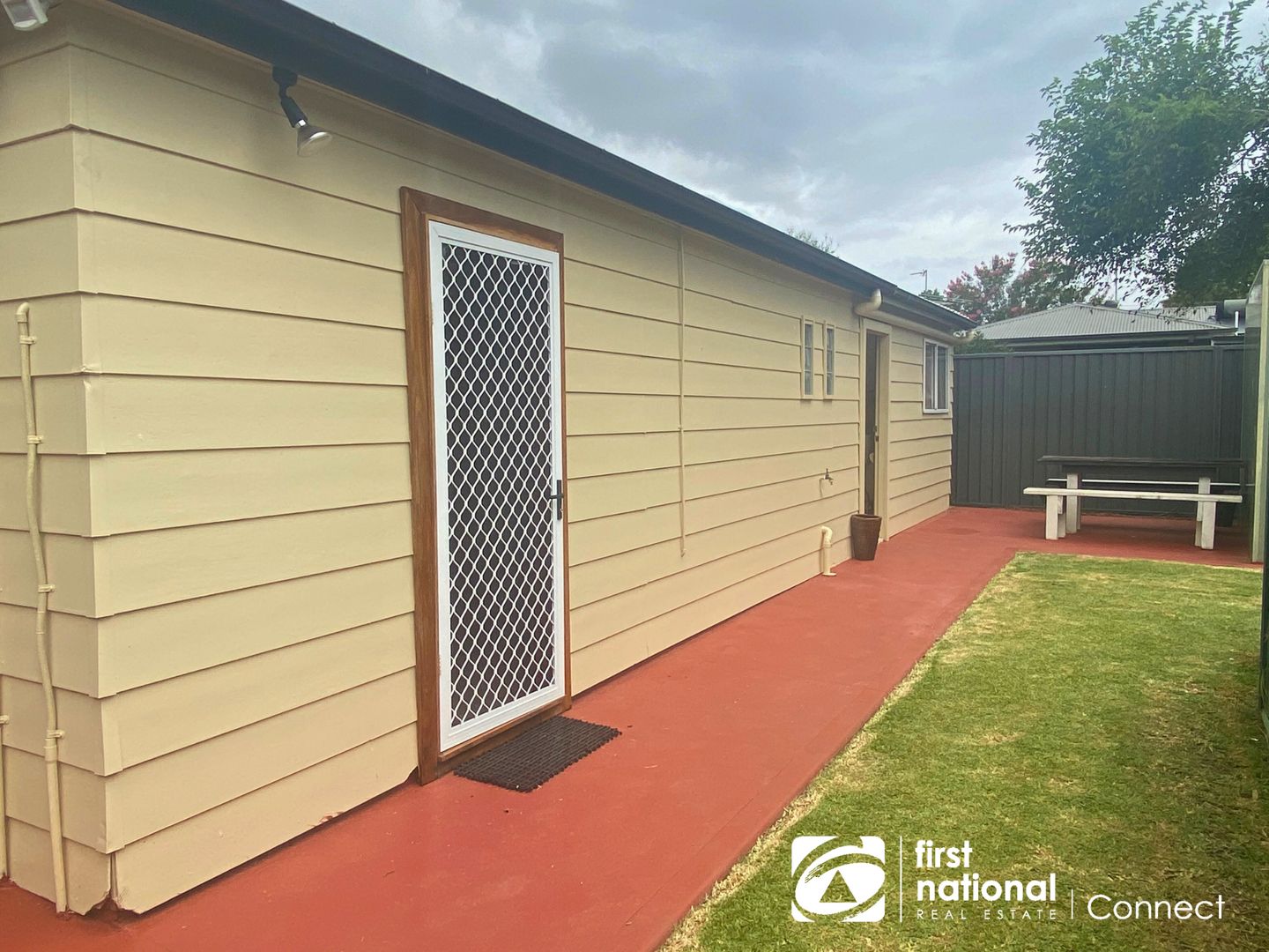 1 bedrooms Studio in 25a Holborrow Ave RICHMOND NSW, 2753