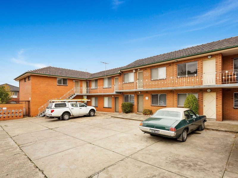 1 bedrooms Apartment / Unit / Flat in 8/26 Normanby Avenue THORNBURY VIC, 3071
