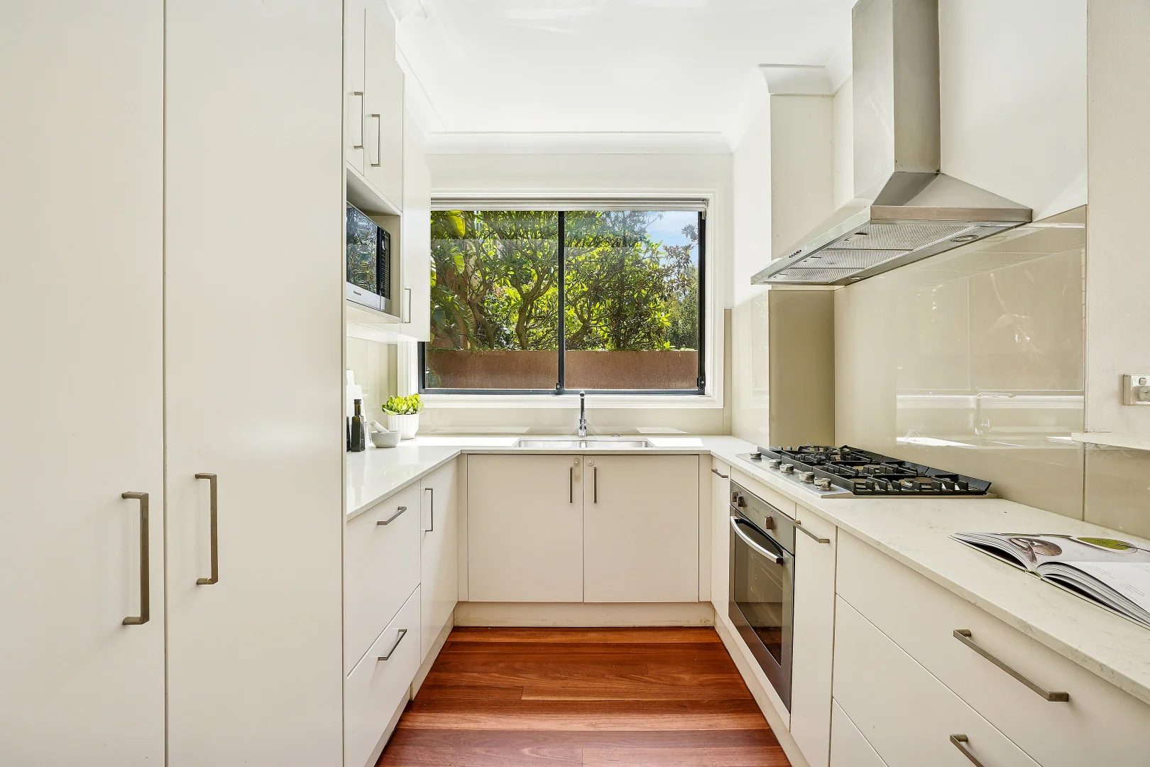 Additional image 4 of 2/104 Beach Road, Bondi Beach NSW 2026