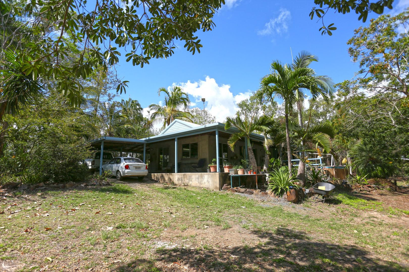 79 Smalleys Beach Road, Cape Hillsborough Property History & Address