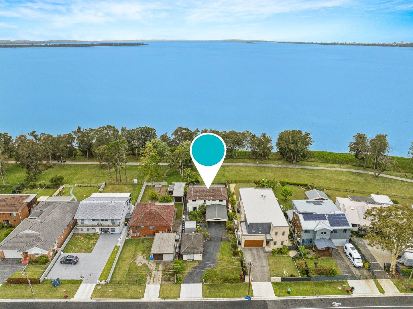 37 Lakedge Avenue, Berkeley Vale NSW 2261, Image 1