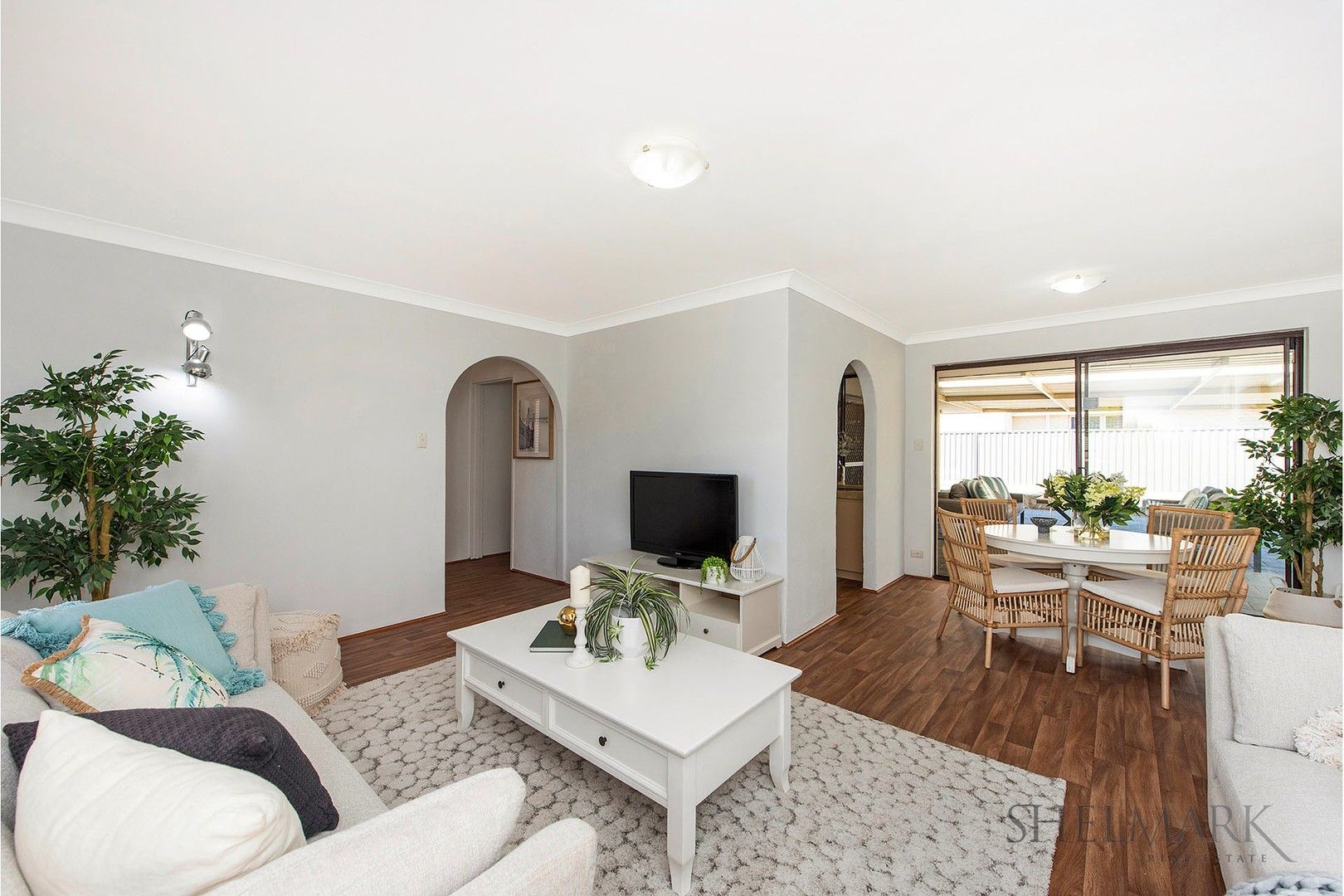 3 bedrooms House in 53 Haselmere Circus ROCKINGHAM WA, 6168