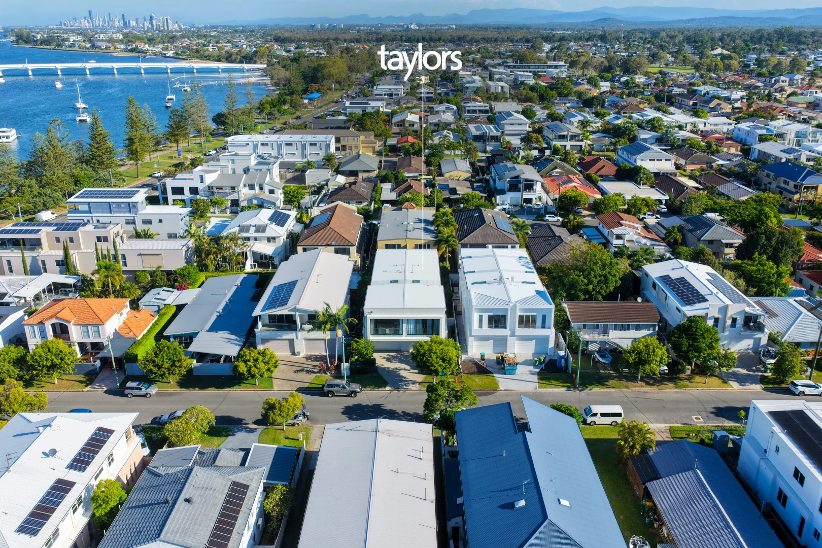 Additional image 8 of 8A Mallard Avenue, Paradise Point QLD 4216