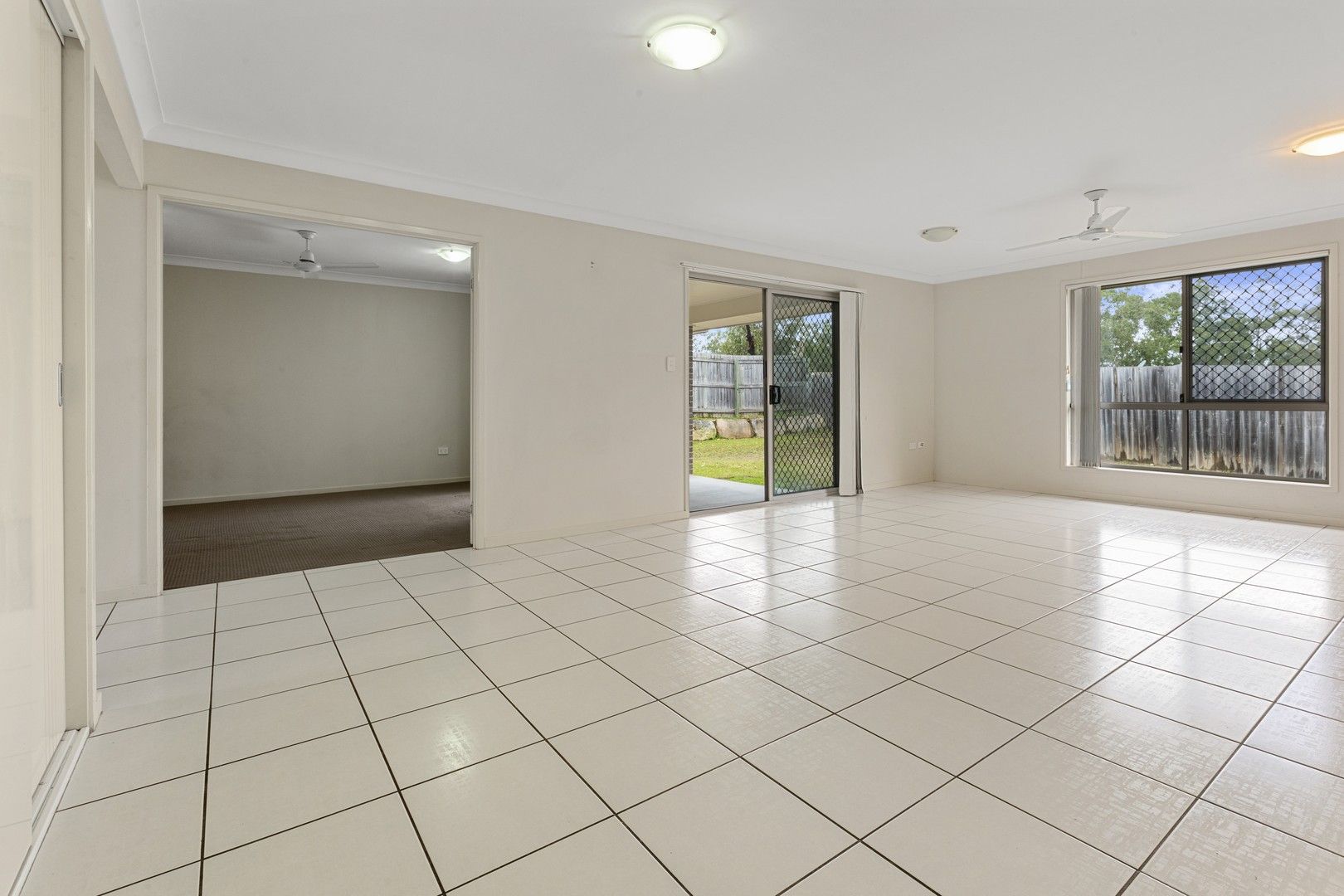 9 Gordon Drive, Bellbird Park QLD 4300, Image 1