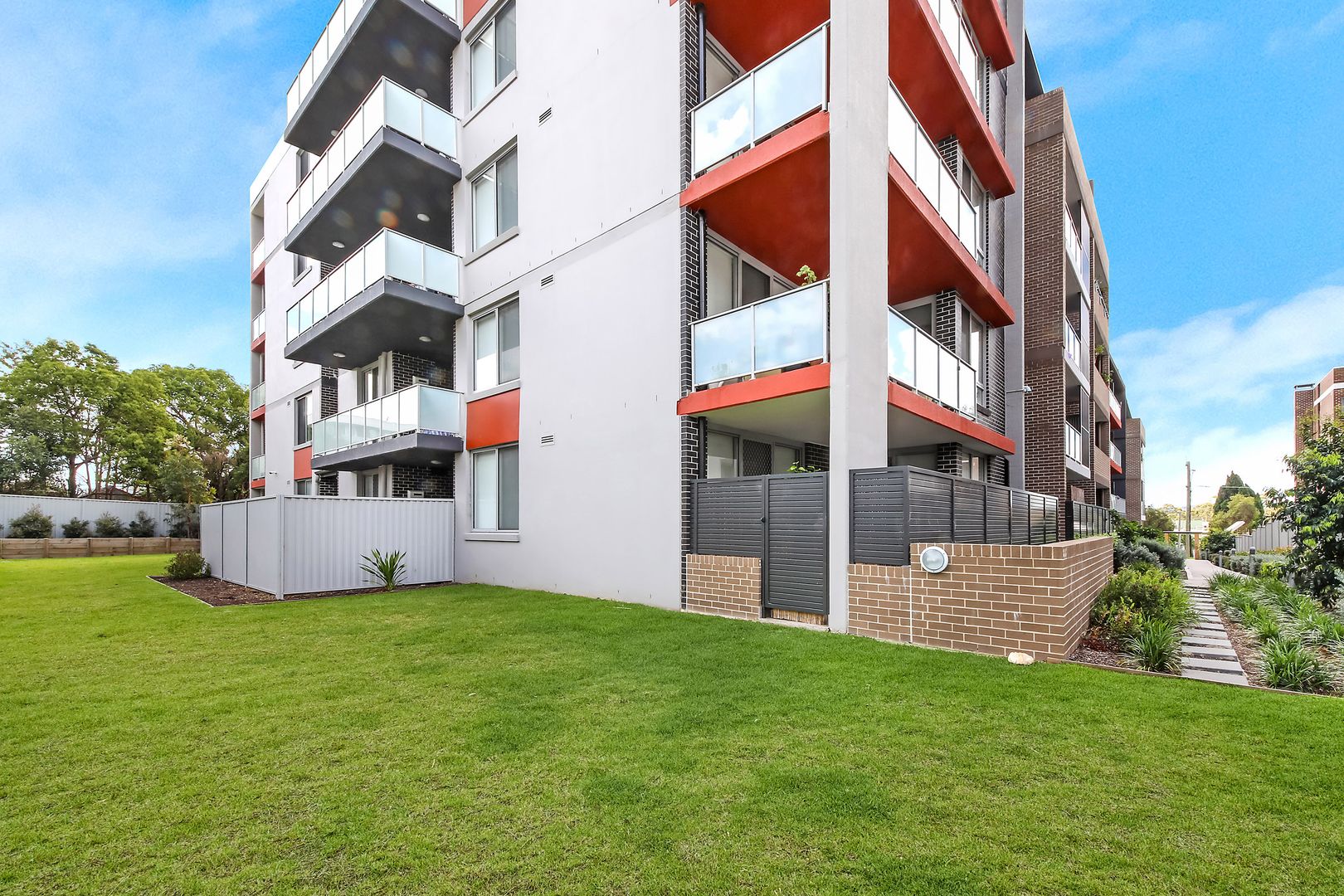 9/18-22A Hope St, Rosehill NSW 2142, Image 2