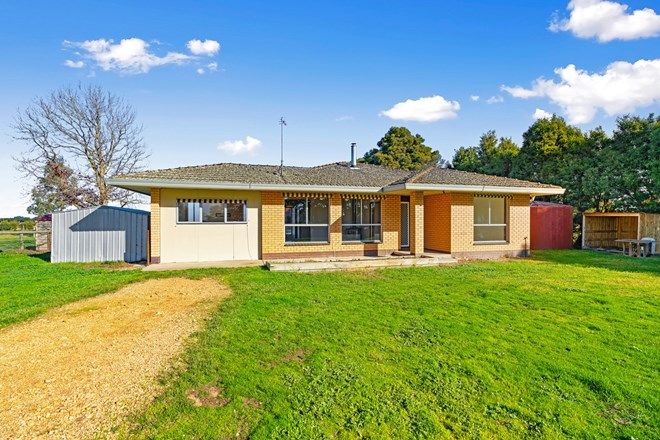 Picture of 186 Nambrok Hall Road, NAMBROK VIC 3847