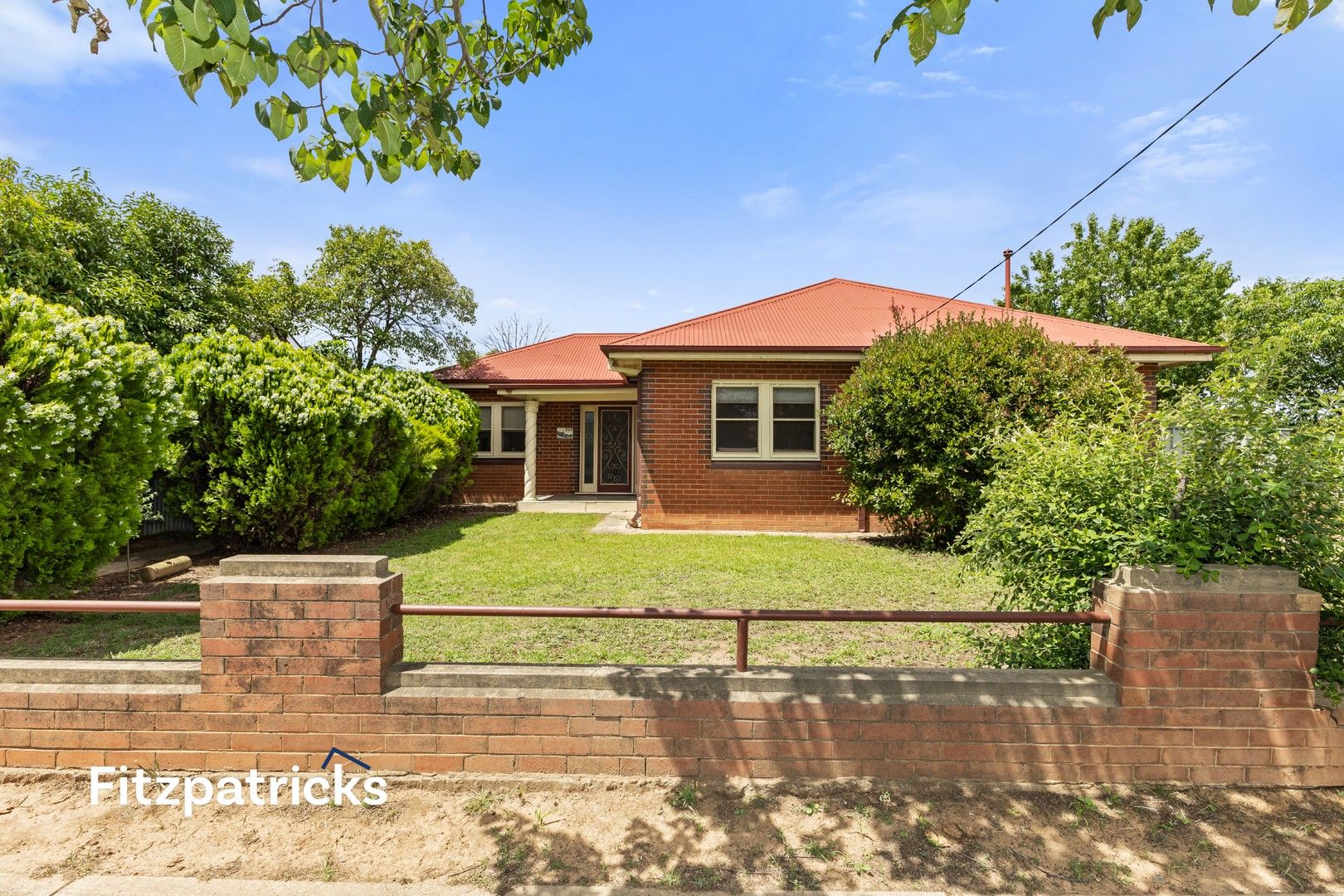 3 bedrooms House in 324 Edward Street WAGGA WAGGA NSW, 2650