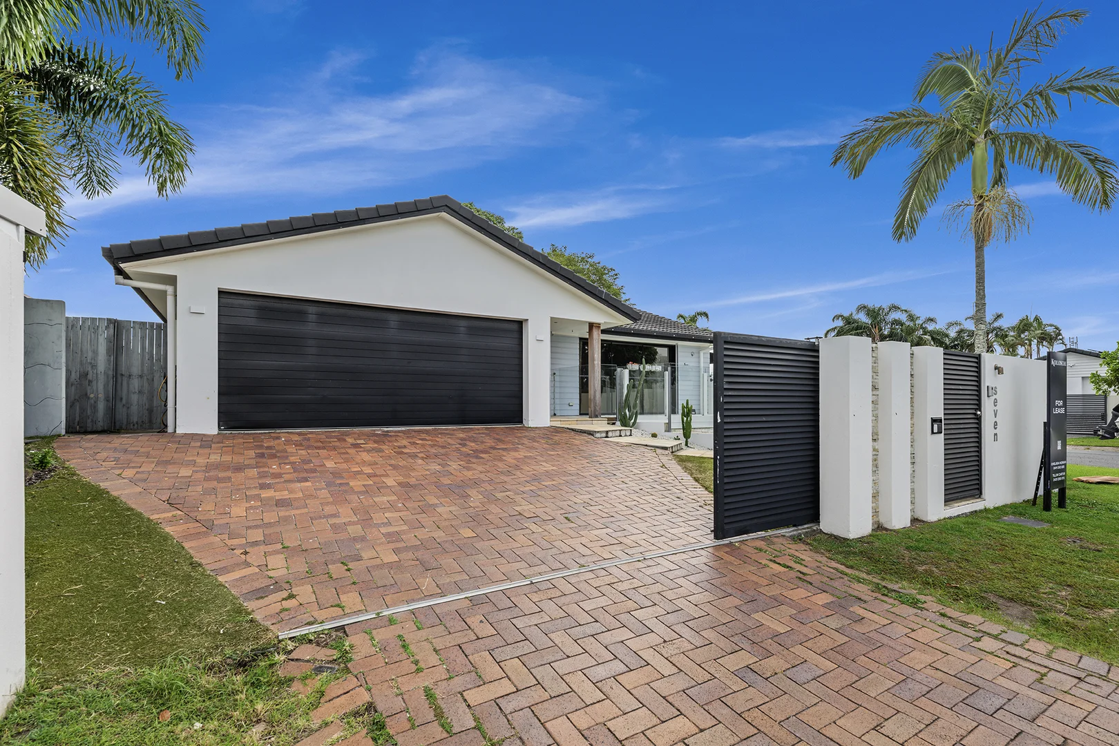 Additional image 14 of 7 Compass Court, Mermaid Waters QLD 4218